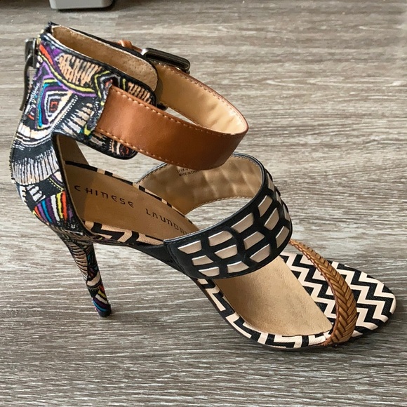 Chinese Laundry strappy heels - Picture 5 of 6